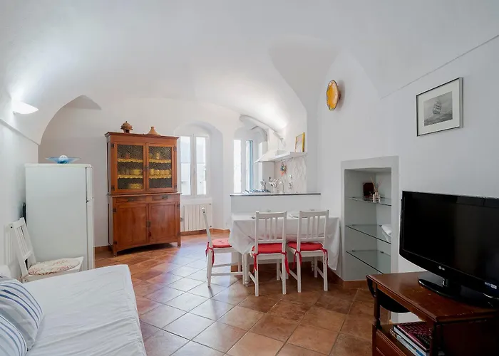 Casa San Siro, De Benedetti *